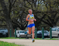 Tan-Relays-2010_0619_2382x1855_6200204