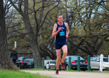 Tan-Relays-2010_0765_3410x2426_6200176