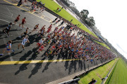 Sandown-Classic-2009_0105_3872x2592_6197751