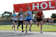 Sandown-Classic-2009_0339_3872x2592_6197773