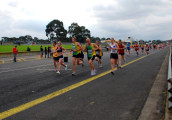 Sandown-Classic-2010_0293_2486x1739_6199003 Sandown-Classic-2010_0293_2486x1739_6199003