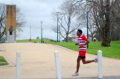 Tan-Relays-2010_0303_3811x2487_6200336