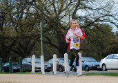 Tan-Relays-2010_0789_2925x2053_6200167 Tan-Relays-2010_0789_2925x2053_6200167